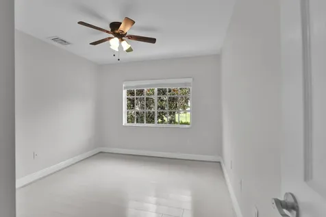 6599 Old Farm Trail Boynton Beach FL 33437