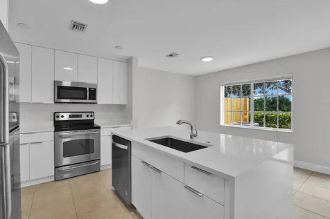 6599 Old Farm Trail Boynton Beach FL 33437