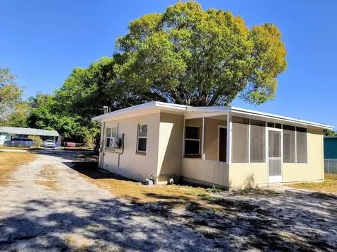 1215 Soltman Avenue Fort Pierce FL 34950