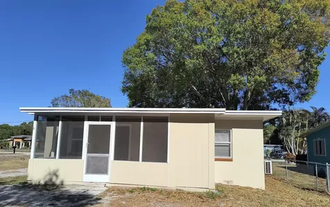 1215 Soltman Avenue Fort Pierce FL 34950