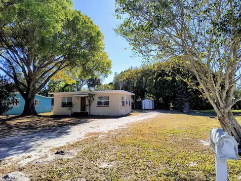 1215 Soltman Avenue Fort Pierce FL 34950