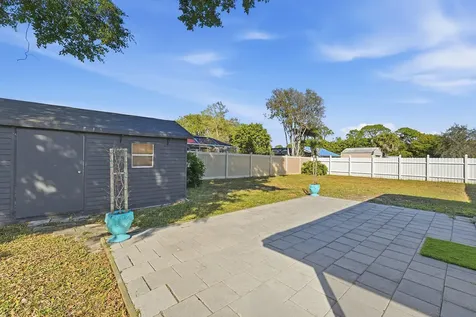 5501 Palm Drive Fort Pierce FL 34982