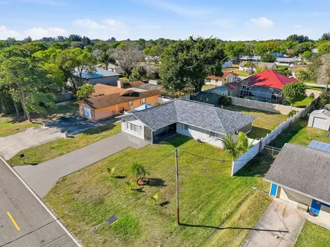 5501 Palm Drive Fort Pierce FL 34982