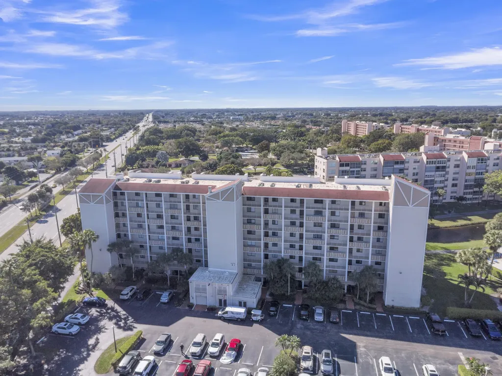 14475 Strathmore Lane Delray Beach FL 33446