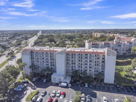 14475 Strathmore Lane Delray Beach FL 33446