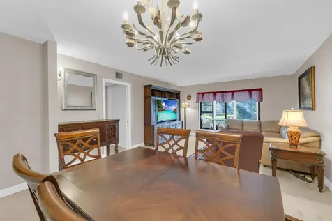 14475 Strathmore Lane Delray Beach FL 33446