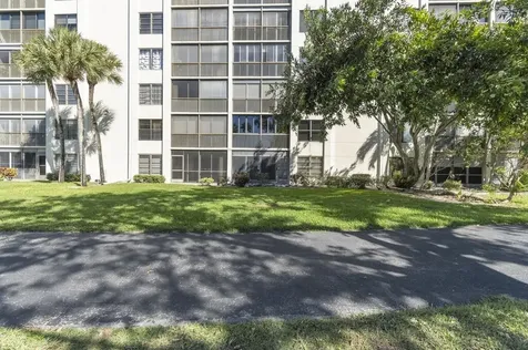 14475 Strathmore Lane Delray Beach FL 33446
