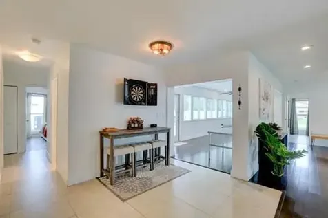 3170 Nw 68th Court Fort Lauderdale FL 33309