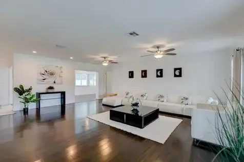 3170 Nw 68th Court Fort Lauderdale FL 33309