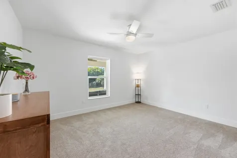 18932 42nd Road The Acreage FL 33470
