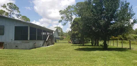 14800 99th Street The Acreage FL 33412