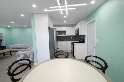 1381 W 1st Street Riviera Beach FL 33404