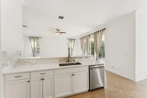 8697 Cobblestone Point Circle Boynton Beach FL 33472