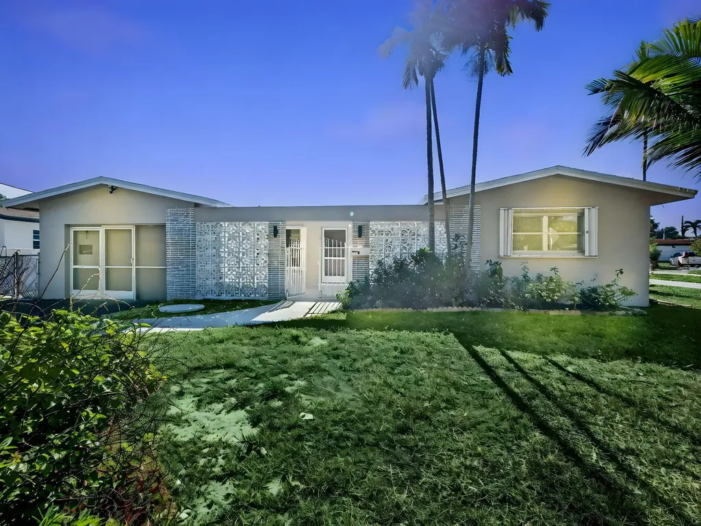 1940 NW 32 Nd Street Oakland Park FL 33309