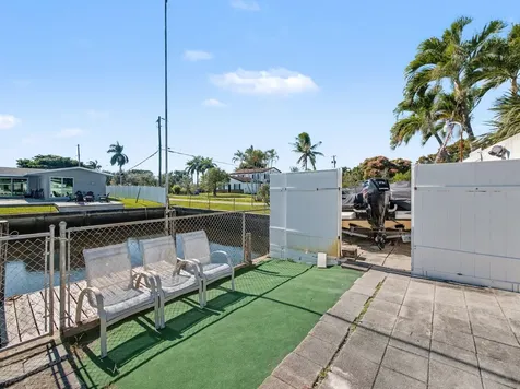 1940 NW 32 Nd Street Oakland Park FL 33309