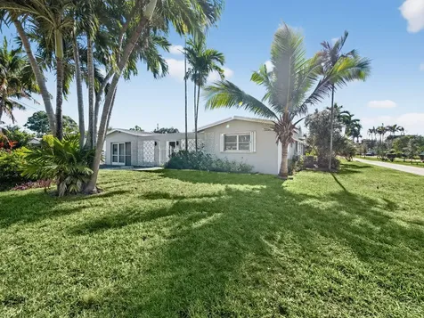 1940 NW 32 Nd Street Oakland Park FL 33309