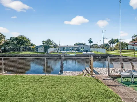 1940 NW 32 Nd Street Oakland Park FL 33309
