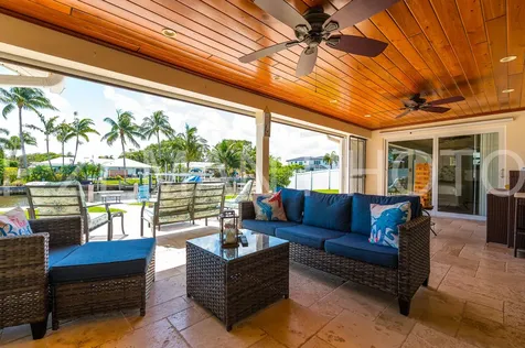 16 Leeward Circle Tequesta FL 33469