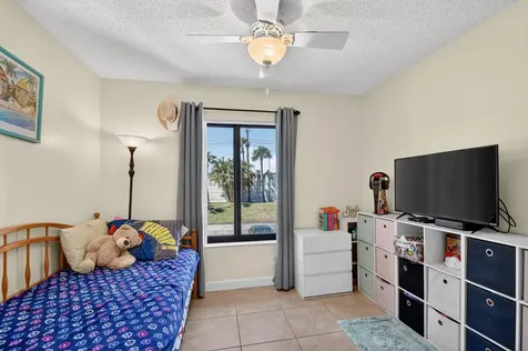 1005 Green Pine Boulevard H-2 West Palm Beach FL 33409