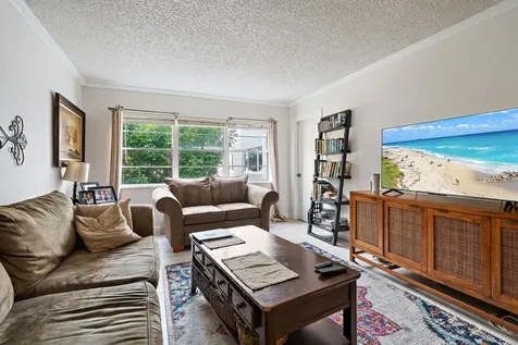 1516 S Lakeside Drive Lake Worth Beach FL 33460