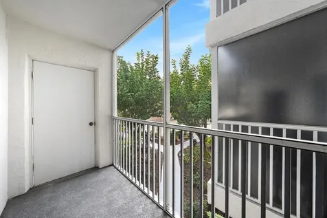 1516 S Lakeside Drive Lake Worth Beach FL 33460