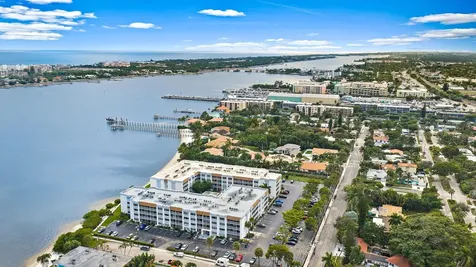 1516 S Lakeside Drive Lake Worth Beach FL 33460