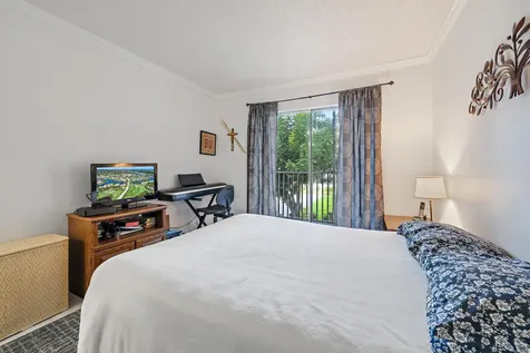 1516 S Lakeside Drive Lake Worth Beach FL 33460