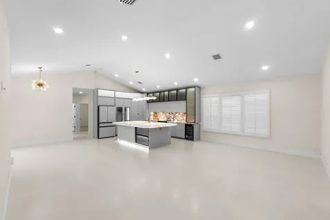 7686 La Corniche Circle Boca Raton FL 33433