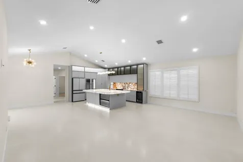 7686 La Corniche Circle Boca Raton FL 33433