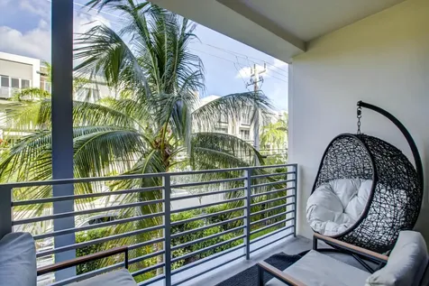 1045 NE 18th Avenue Fort Lauderdale FL 33304