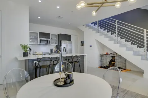 1045 NE 18th Avenue Fort Lauderdale FL 33304
