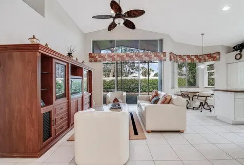 8878 Via Tuscany Drive Boynton Beach FL 33472