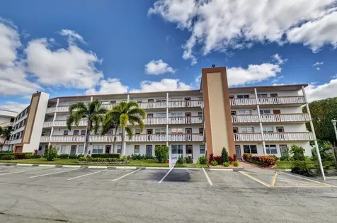 2070 Cornwall D Boca Raton FL 33434