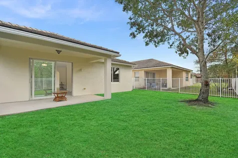 10033 Sw Stonegate Drive Port Saint Lucie FL 34987
