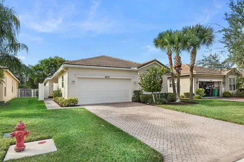 10033 Sw Stonegate Drive Port Saint Lucie FL 34987