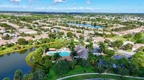 10033 Sw Stonegate Drive Port Saint Lucie FL 34987