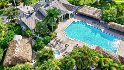 10033 Sw Stonegate Drive Port Saint Lucie FL 34987