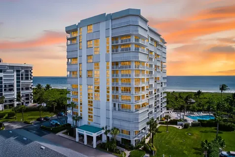2700 N Highway A1a Hutchinson Island FL 34949