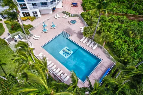 2700 N Highway A1a Hutchinson Island FL 34949