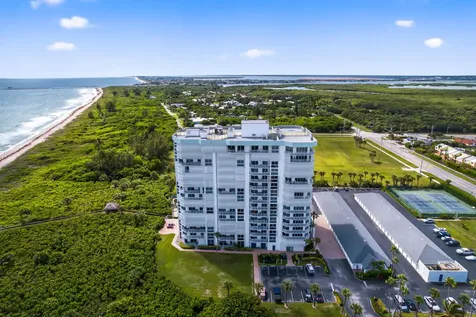 2700 N Highway A1a Hutchinson Island FL 34949