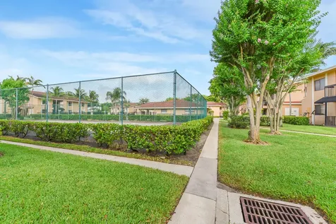 6053 10th 140 Avenue Greenacres FL 33463