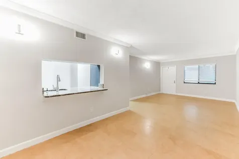 6053 10th 140 Avenue Greenacres FL 33463