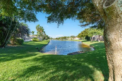 5260 Grande Palm Circle Delray Beach FL 33484