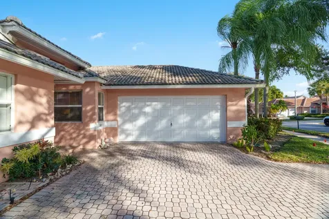 5260 Grande Palm Circle Delray Beach FL 33484