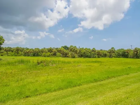 2536 Creekside Drive Fort Pierce FL 34981