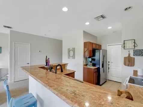 2536 Creekside Drive Fort Pierce FL 34981