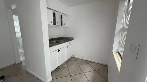 34 W 34th Street Riviera Beach FL 33404