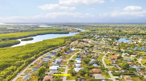 2398 SE Alden Street Port Saint Lucie FL 34984