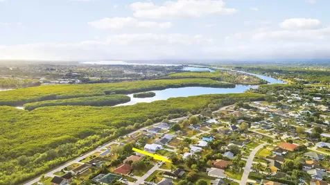 2398 SE Alden Street Port Saint Lucie FL 34984