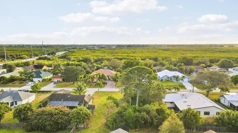 2398 SE Alden Street Port Saint Lucie FL 34984
